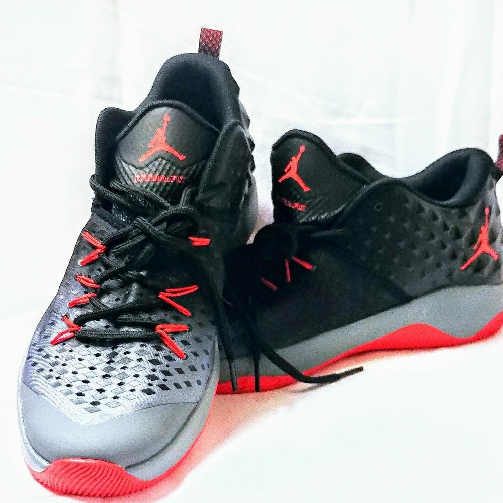 Nike Air Jordon Extra Fly Shoes Mens Size 11.5 US